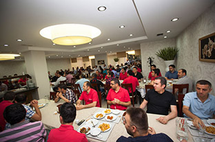 Merkez Çelik Yeni Yaşını Kutladı